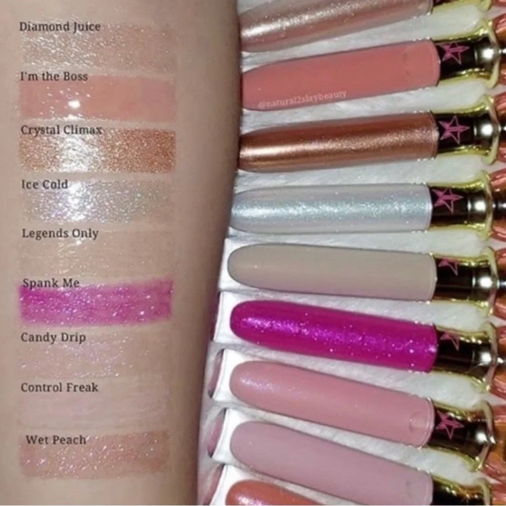 💋🌟JEFFREE STAR LIP GLOSS- THE GLOSS NEW IN THE 🗃️ BOX NEVER USED 💐